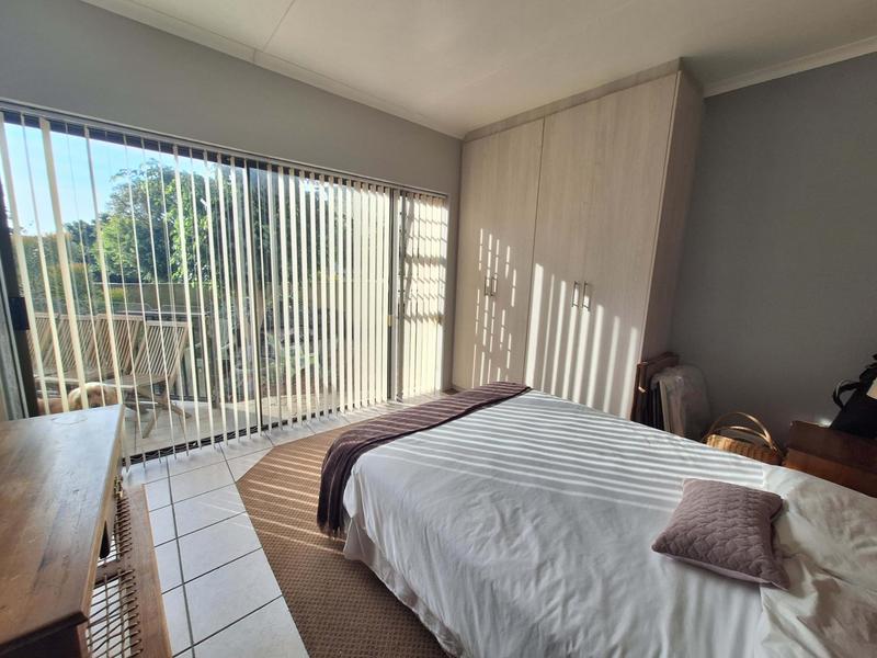 4 Bedroom Property for Sale in Hartenbos Heuwels Western Cape